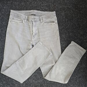 Men's American Eagle Gray Jeans, 33x32, GUC